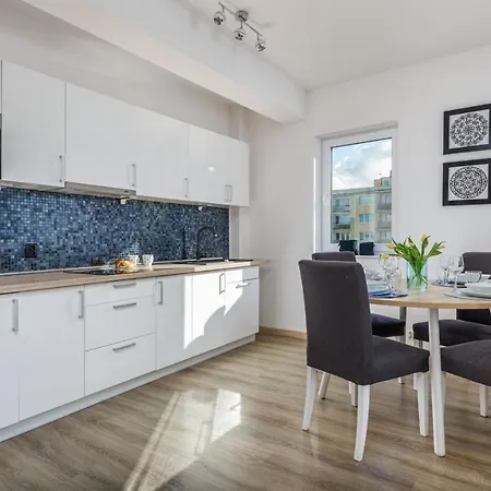 Strzelecka Center Of By Renters Apartment Kolobrzeg