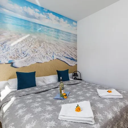 Strzelecka Center Of By Renters Kolobrzeg