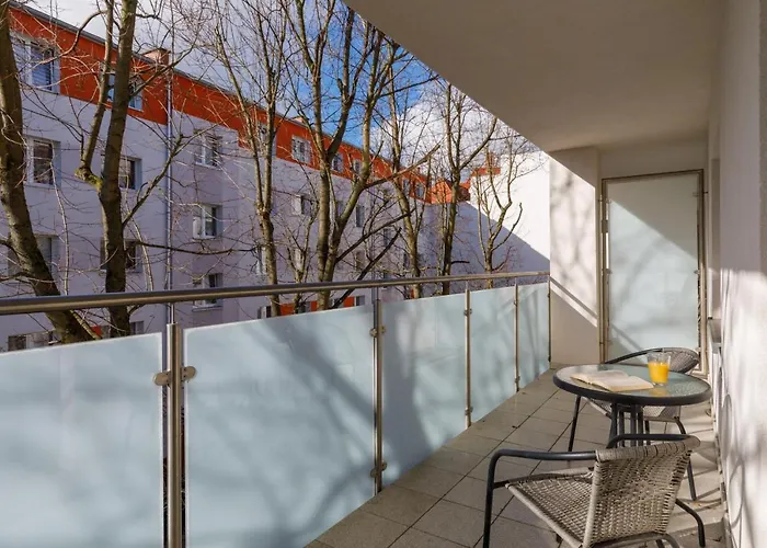 Strzelecka Center Of By Renters