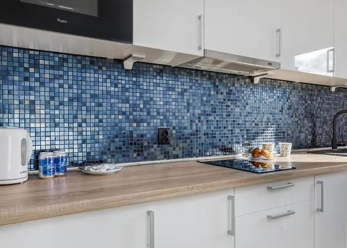 Strzelecka Center Of By Renters